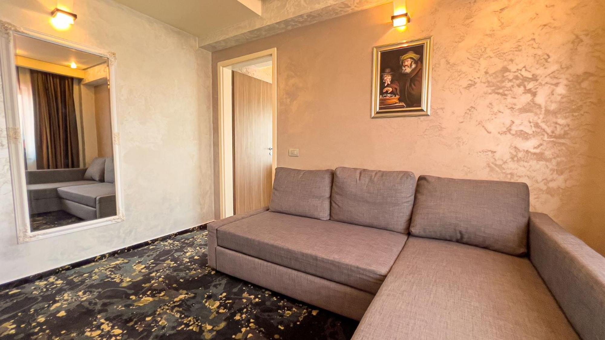 Hotel Tolea Targoviste Exterior foto